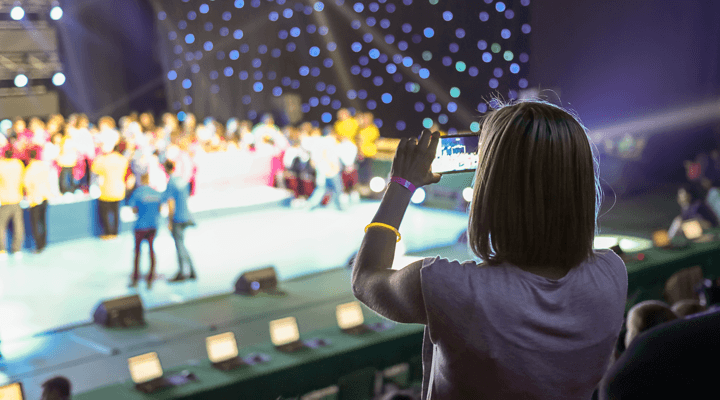 2019 Social Media Trends to Watch Live Streaming Image